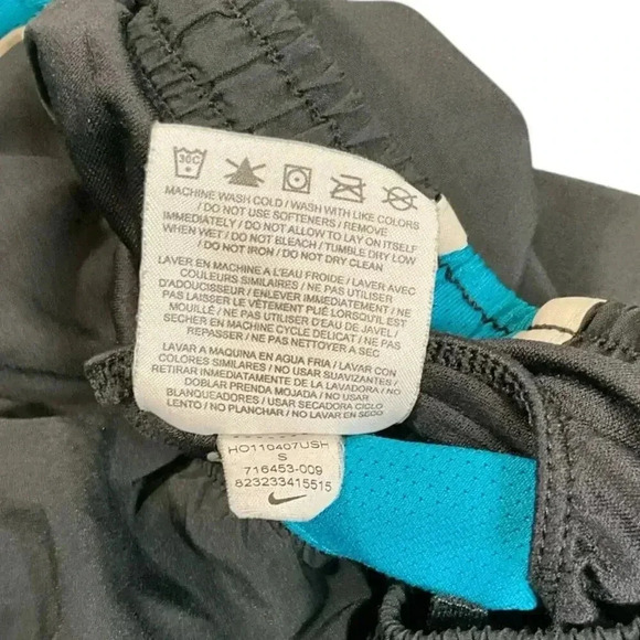 Nike Dri-Fit Running Shorts Women's Size S Built in Undershorts Drawstring Black - Picture 8 of 8